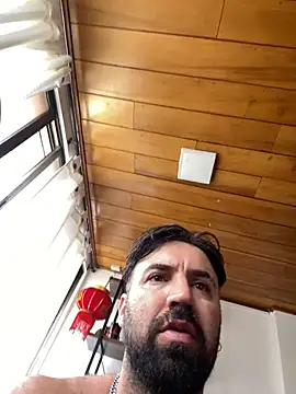 Juan_Art Live XXX-chat