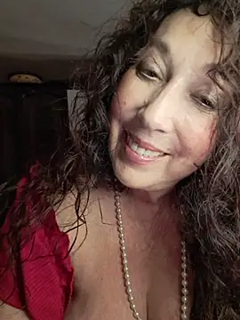 Chat +18 de GypsyEsmeralda ao vivo