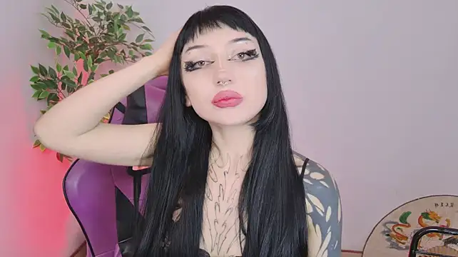 catipetiten Live XXX chat
