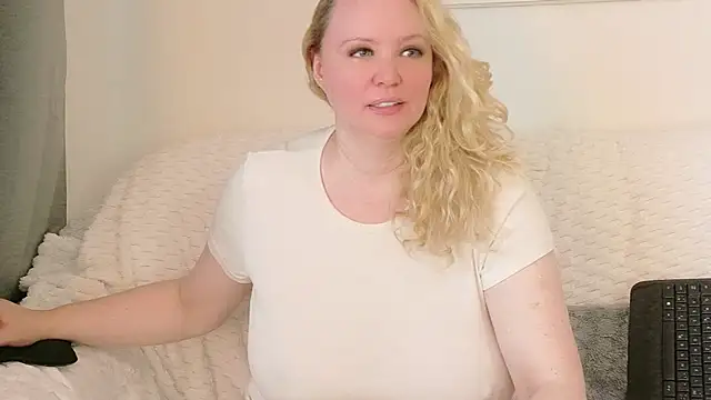 Sarah4you Chat XXX in diretta