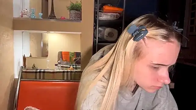 Blondilis Live XXX-chat