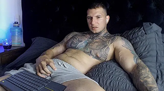 Shane_Clay Chat XXX live