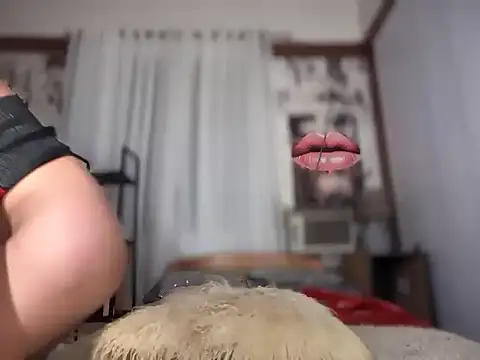Živý XXX chat miss_eudora