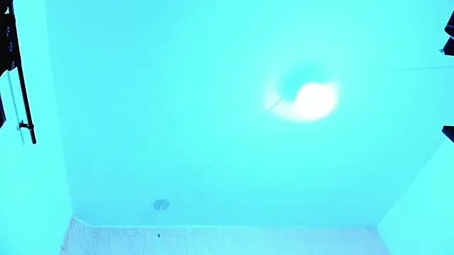 Crystal_Kisss' Live XXX Chat