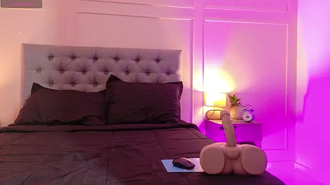 ALICESANDOVALn Live XXX chat