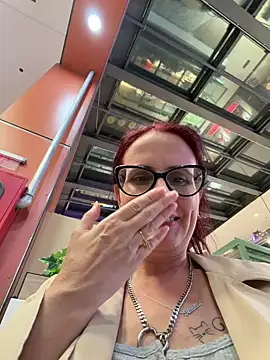 NataKitten live XXX chat