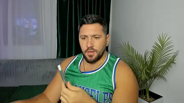 Chat XXX en directo de Gold_Alpha_Boy