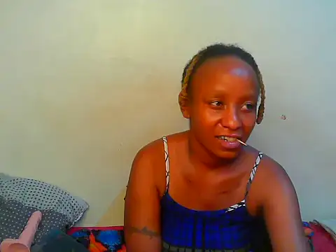 Slim_doli Chat XXX live