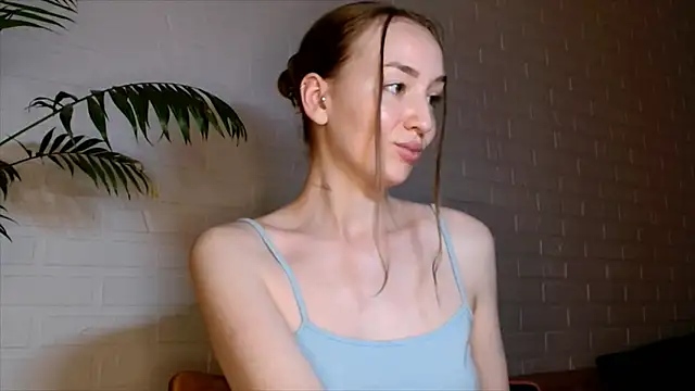 WhitePrincessLuna's Live XXX Chat