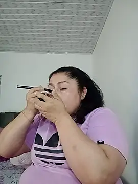 Chat XXX ao vivo de Keyla01_