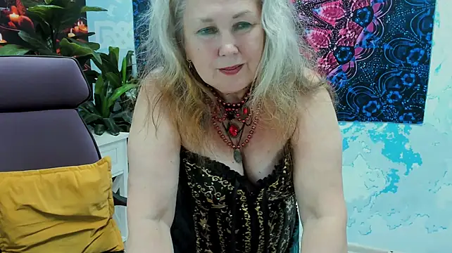 Chat +18 de LilaMaharani ao vivo
