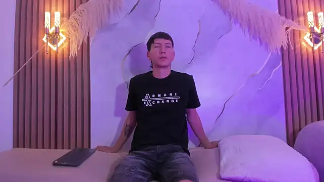 צ'אט XXX בשידור חי של Sammy_OS