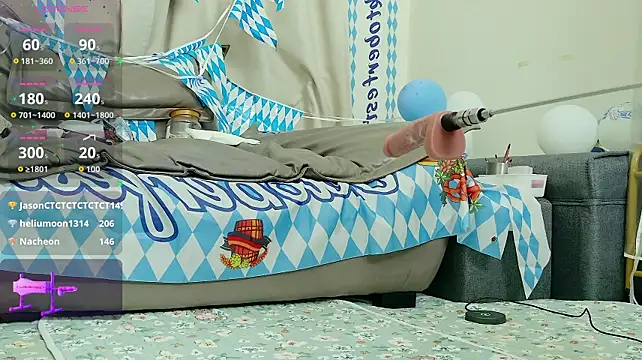 XXX chat uživo modela fox-yiyi