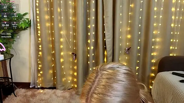 Chat +18 de HarriettKitty ao vivo