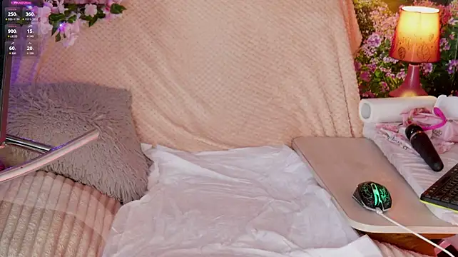 nicolette69w 现场XXX聊天