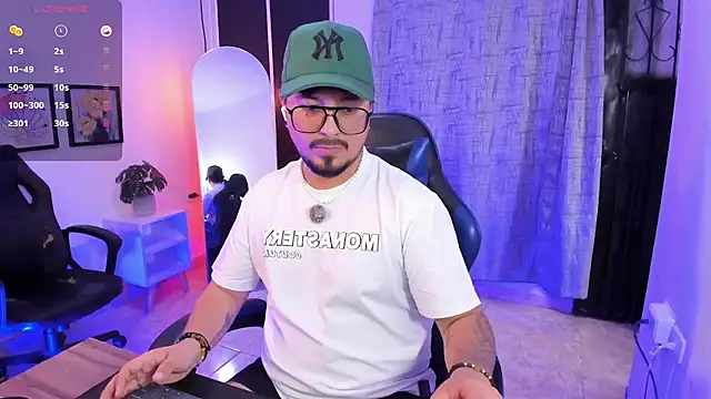DaviidEvans_ Live XXX Chat
