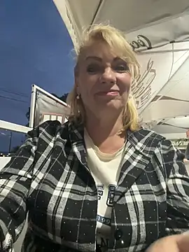 Milla_kis Chat XXX live