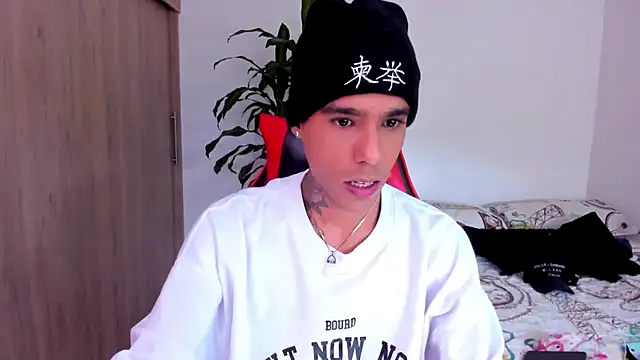 Chatroom XXX en direct de Damianwhite