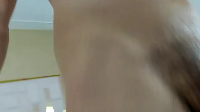 Chatroom XXX en direct de SEXYBOY_VC