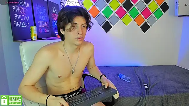 Chatroom XXX en direct de Marcoviolet