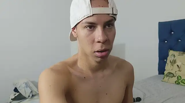 grey___27 Chat XXX in diretta