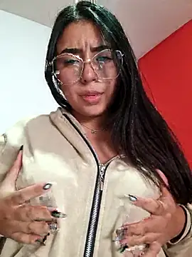 Angela__05 Chat XXX in diretta