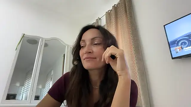 Erelvona Live XXX-Chat