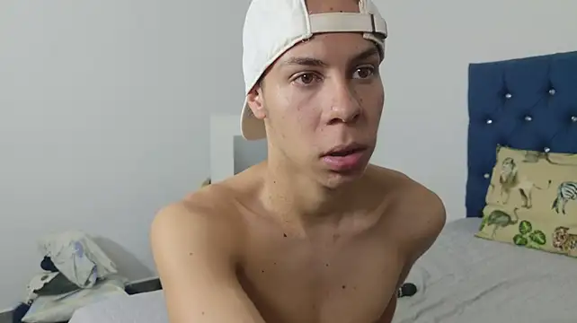 grey___27 live XXX chat