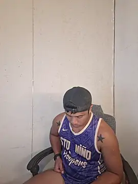 XXX chat uživo modela Felix_Asher