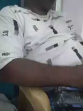 Show modela Idontmind367 na web-kameri