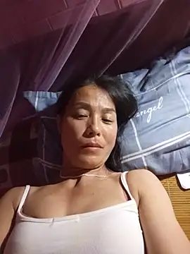 XXX chat uživo modela Lily-ly