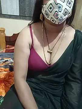 Devi_Tina Chat XXX in diretta