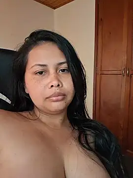 Alessandraa- Chat XXX live
