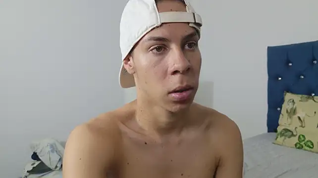 grey___27's Live XXX Chat
