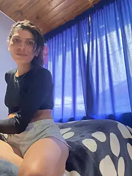 ImCrazzy Adlı Modelin Canlı XXX Sohbeti