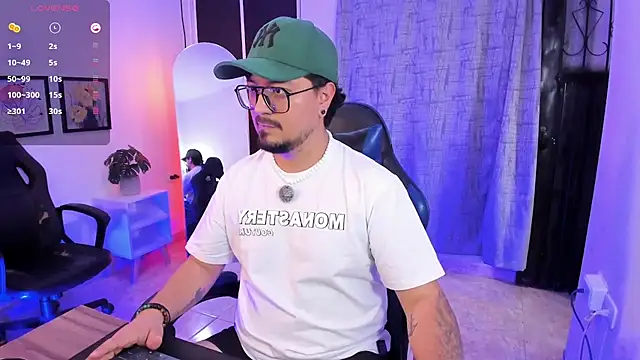 DaviidEvans_'s Live XXX Chat