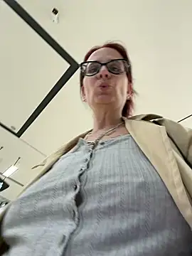 NataKitten Chat XXX in diretta