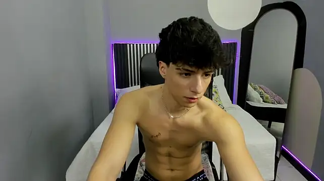 Nathan_Owen Live XXX-Chat