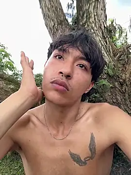 Chat XXX ao vivo de TonnyBottom