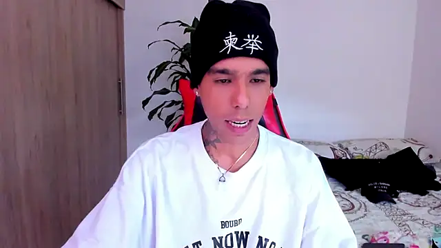 Damianwhite's Live XXX Chat