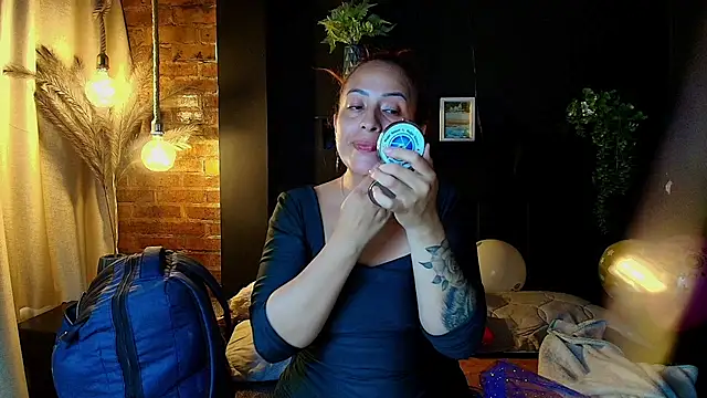 XXX chat uživo modela sahra_taylor_