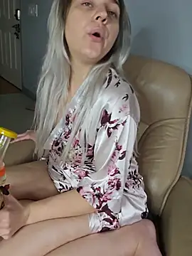 Živý XXX chat ScarletsWeb