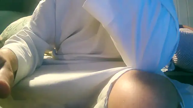 Buggemann live XXX chat