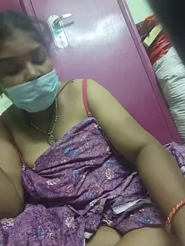 tamil-kamakanni – Live XXX-chat