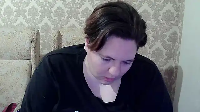 XXX chat uživo modela EmmaXKristall