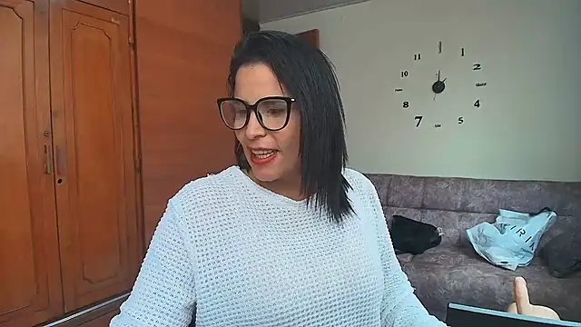 Majo_Soussa's Live XXX Chat