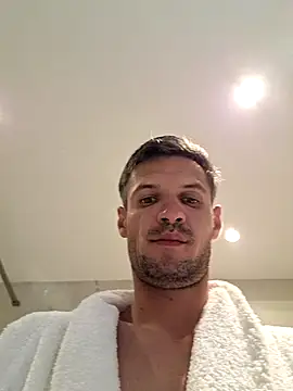 Chat +18 de toniy26 ao vivo