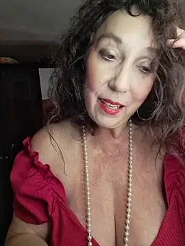 Chat +18 de GypsyEsmeralda ao vivo