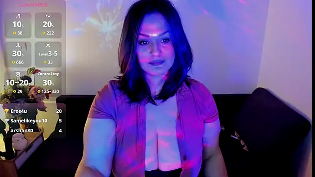 XXX chat uživo modela Laura_sinner