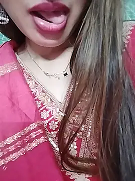 Noor_Darliing Adlı Modelin Canlı XXX Sohbeti
